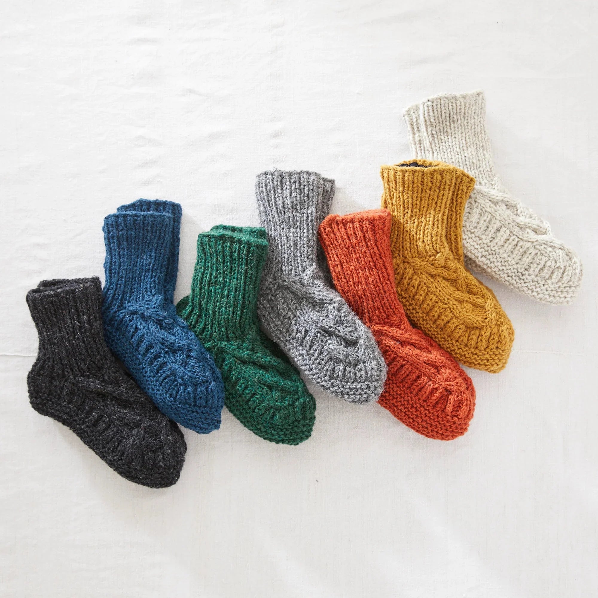 Cream Cable Knit Lined Wool Slipper Socks - 124CRM - S - Uneeka