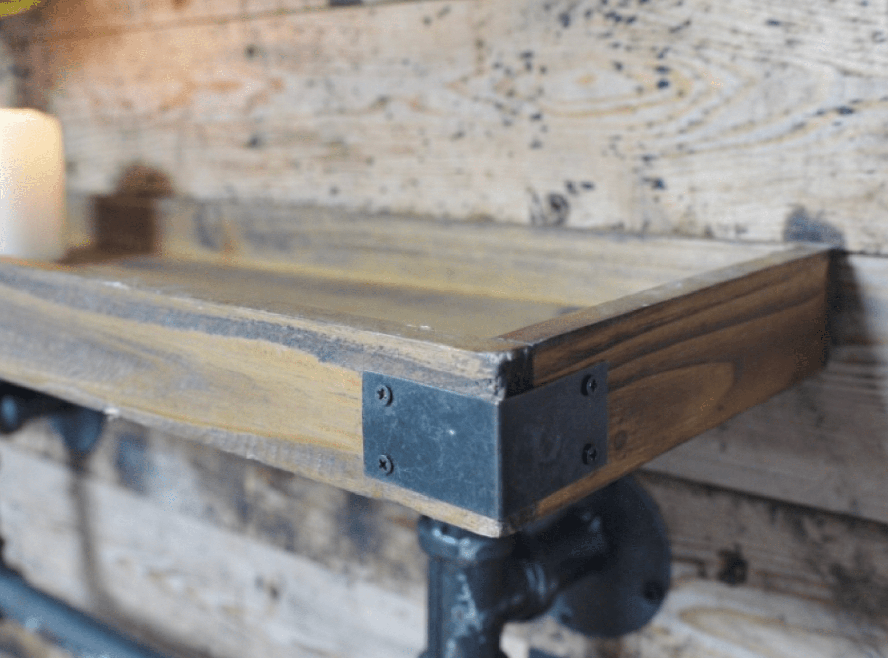 Industrial Wooden & Metal Pipe Shelf - 4555 - Uneeka