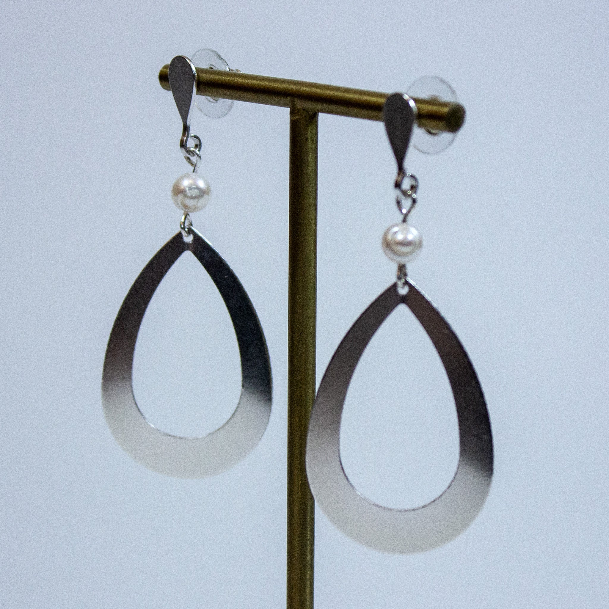 Large Drop Shape with Natural Pearl Earrings - CEX - 4134 - MGWT - Uneeka