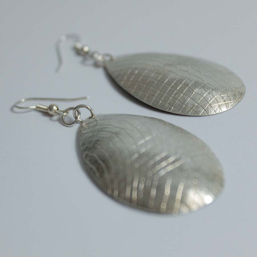 Silver Plated Oval Earrings With Scratch Pattern - JEMS40 - Uneeka